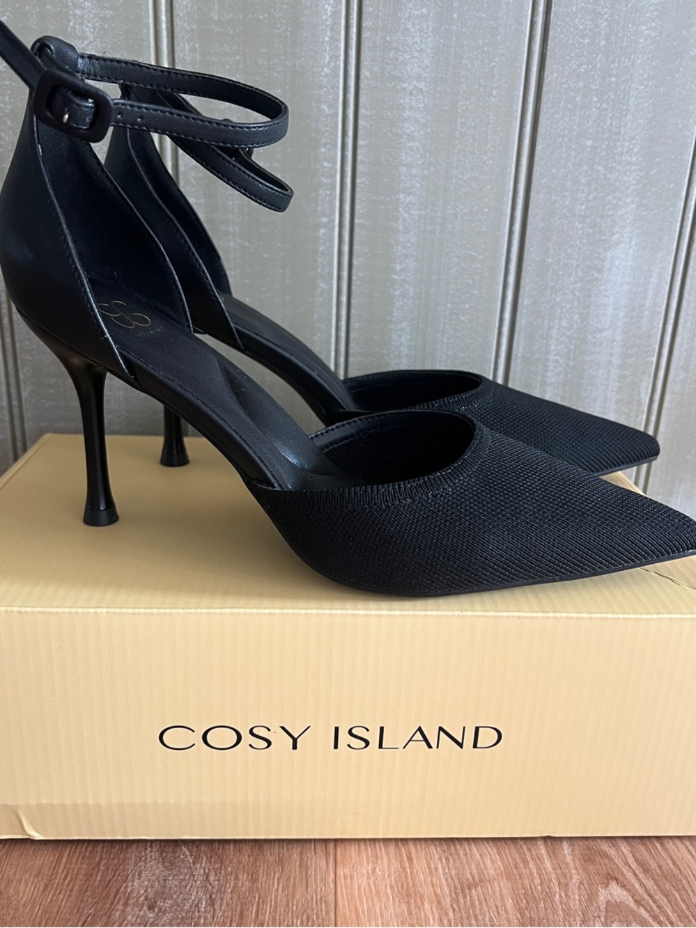 Cosy Island Black Pointed Ankle-Strap Heels BRAND NEW, NEVER WORN!